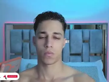 KrissyQueen – webcam model profile photo Image 15