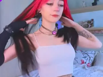 SusyBlair – webcam model profile photo Image 4