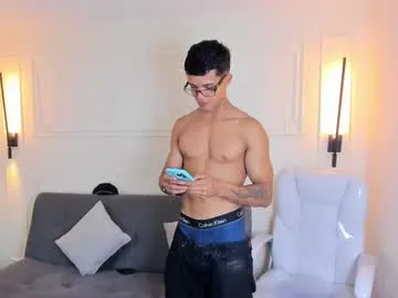 BabeBeth40 – webcam model profile photo Image 16