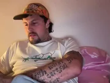 curlytwinkboy – webcam model profile photo Image 17