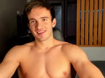 KrissyQueen – webcam model profile photo Image 2