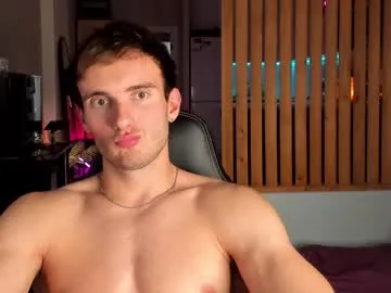 KrissyQueen – webcam model profile photo Image 7