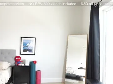 LoraDevine – webcam model profile photo Image 15