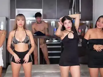 ChelseaBlondeUK – webcam model profile photo Image 11