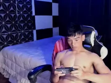 British_EmJess – webcam model profile photo Image 13