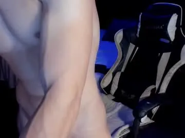 British_EmJess – webcam model profile photo Image 18