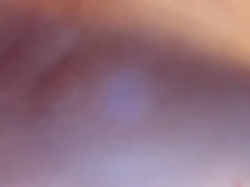 British_EmJess – webcam model profile photo Image 19