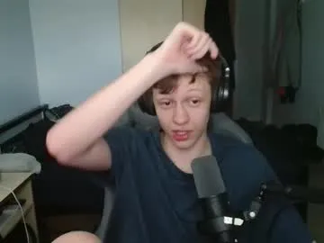 LoraDevine – webcam model profile photo Image 12