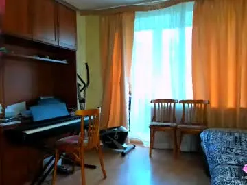 NurseTDoc – webcam model profile photo Image 3