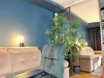 Yamajca – webcam model profile photo Image 9