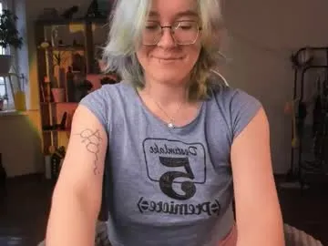 HotDreammm – webcam model profile photo Image 19