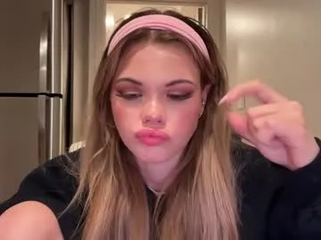 realjadebri – webcam model profile photo