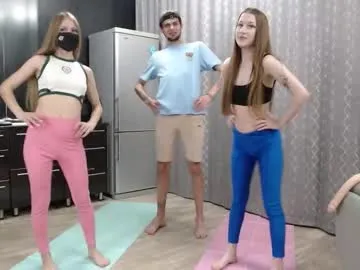 bunny_blonde – webcam model profile photo Image 14