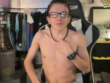 KateDivineUK – webcam model profile photo Image 16