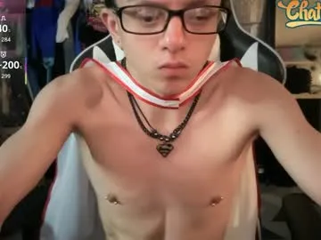 KateDivineUK – webcam model profile photo Image 17