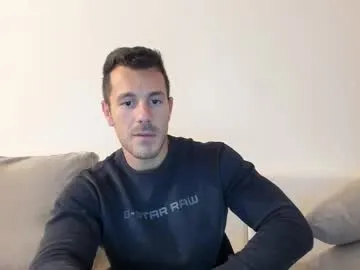 BlondeHott – webcam model profile photo Image 4