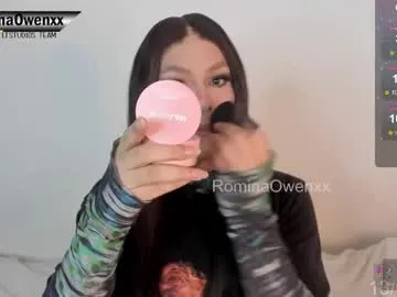 sweet_reverie – webcam model profile photo Image 17