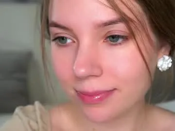 RaquelLust – webcam model profile photo Image 16