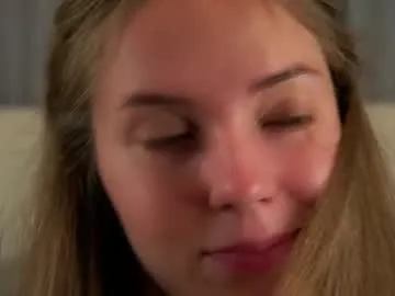 RaquelLust – webcam model profile photo Image 7