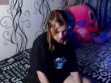 xlunami – webcam model profile photo Image 18