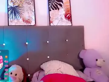 LorrySkye – webcam model profile photo Image 7