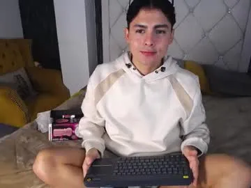 BlondeScarlettx – webcam model profile photo Image 3