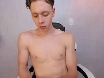 SusyBlair – webcam model profile photo Image 13