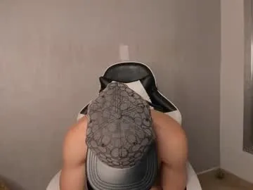 SusyBlair – webcam model profile photo Image 14