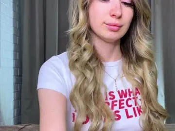 BabeBeth40 – webcam model profile photo Image 18