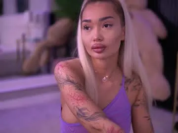 BlondeScarlettx – webcam model profile photo Image 12