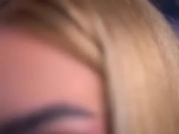 BlondeScarlettx – webcam model profile photo Image 7