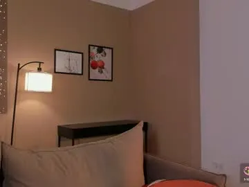 KarinaKokhana – webcam model profile photo Image 3