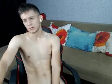 British_EmJess – webcam model profile photo Image 17