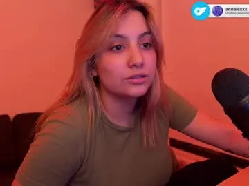 BlondeScarlettx – webcam model profile photo Image 8