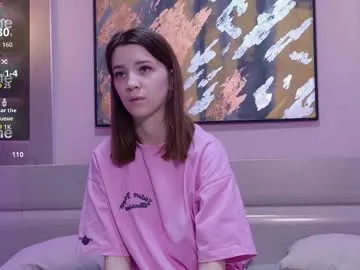 TraceyKalani – webcam model profile photo Image 17