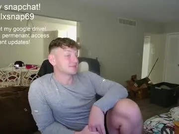 enjohnny – webcam model profile photo Image 11