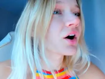 British_EmJess – webcam model profile photo Image 18