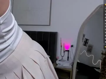 MissFentasy1 – webcam model profile photo Image 15