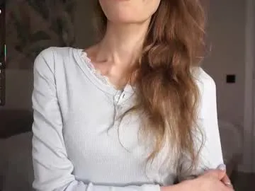 Milforja – webcam model profile photo Image 5