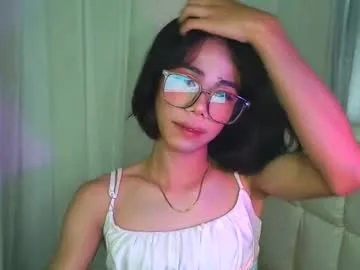 SelennaMoon – webcam model profile photo Image 2