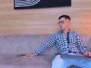 BlondeScarlettx – webcam model profile photo Image 15