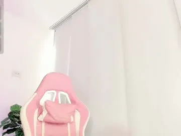 SelennaMoon – webcam model profile photo Image 18