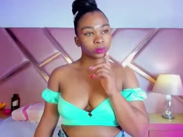 HotDreammm – webcam model profile photo Image 2