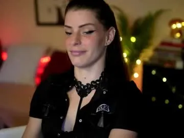 SelennaMoon – webcam model profile photo Image 9