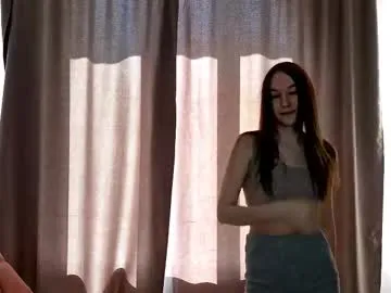 British_EmJess – webcam model profile photo Image 10