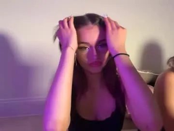 SelennaMoon – webcam model profile photo Image 16