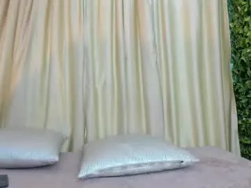 --Tati-- – webcam model profile photo Image 11