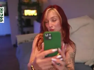 elaizza – webcam model profile photo Image 11