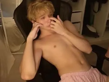 BrookeBratXO – webcam model profile photo Image 7