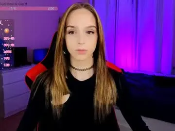 GreenEyesBlondeyUK – webcam model profile photo Image 18